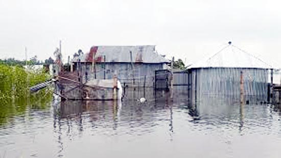 মধ্যাঞ্চলে বন্যার অবনতি, উত্তর-পূর্বাঞ্চলে উন্নতি