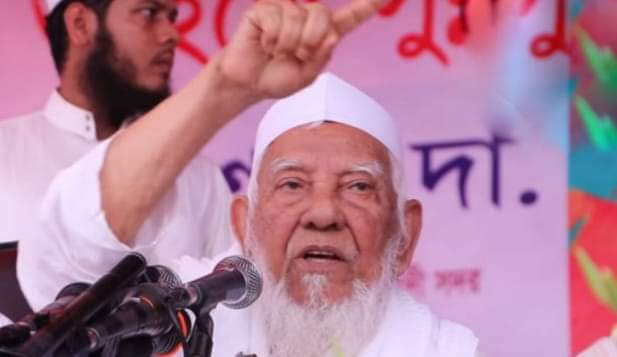 হেফাজতের আমির আল্লামা শফি আর নেই