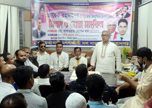 তারেক রহমানের ছায়াকেও ভয় পায় এই সরকার: সাখাওয়াত