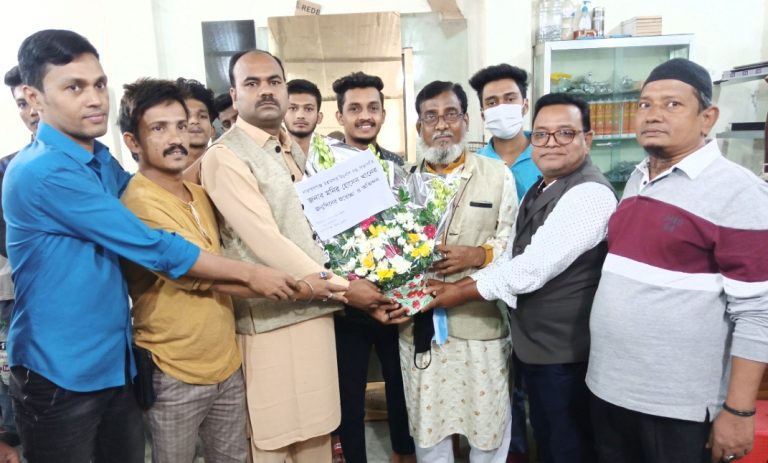 মনির খানের জন্মদিনে পারভেজ মল্লিকের শুভেচ্ছা