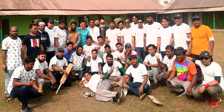 আইনজীবীদের অংশগ্রহণে ক্রিকেট টুর্নামেন্ট এপিএল’র উদ্বোধন