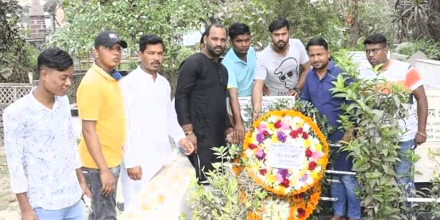 ভাষাসৈনিক নাগিনা জোহার সমাধিতে শাহ নিজামের পক্ষে শ্রদ্ধাঞ্জলি