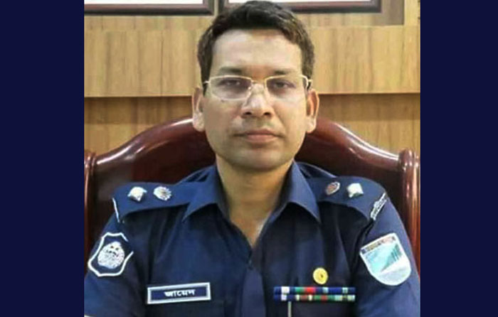 এসপির দিক নির্দেশনায় বেড়েছে ফতুল্লা থানায় সেবার মান