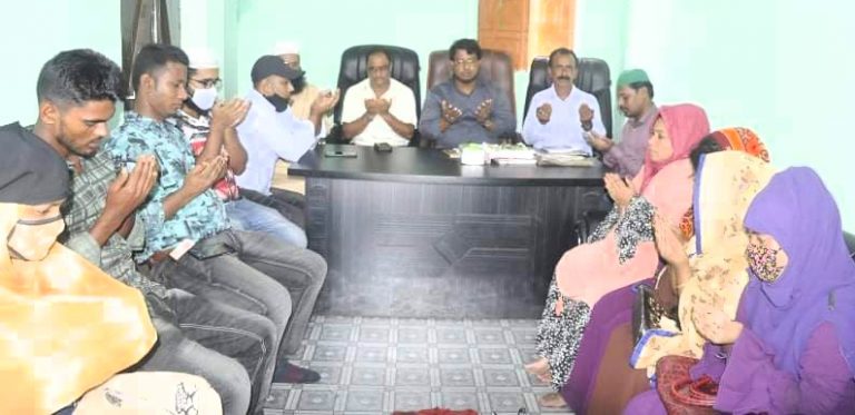 আদমজীতে নীট ডাইং গার্মেন্টস শ্রমিক ফেডারেশনের কার্যালয় উদ্বোধন