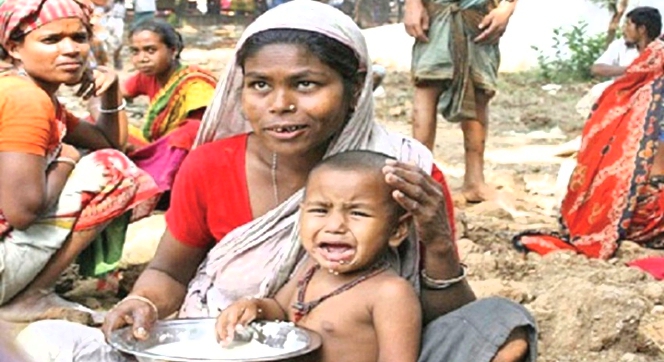 ধনী জেলায় দরিদ্রদের মানবেতর জীবন