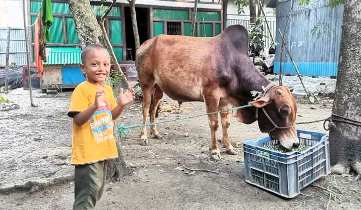 আঁধার কাটিয়ে নতুন ভোরের প্রত্যাশায় ঈদ-উল-আযহা