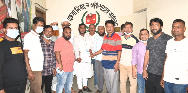 ফতুল্লা ইউনিয়ন ৬নং ওয়ার্ডের মেম্বার পদপ্রার্থী‌ জসিম উদ্দিনের মনোনয়নপত্র জমা