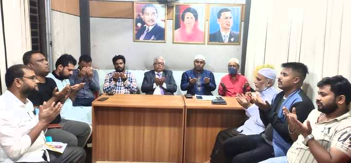 যুবদল নেতা সুজনের পিতার মৃত্যুবার্ষিকীতে দোয়া