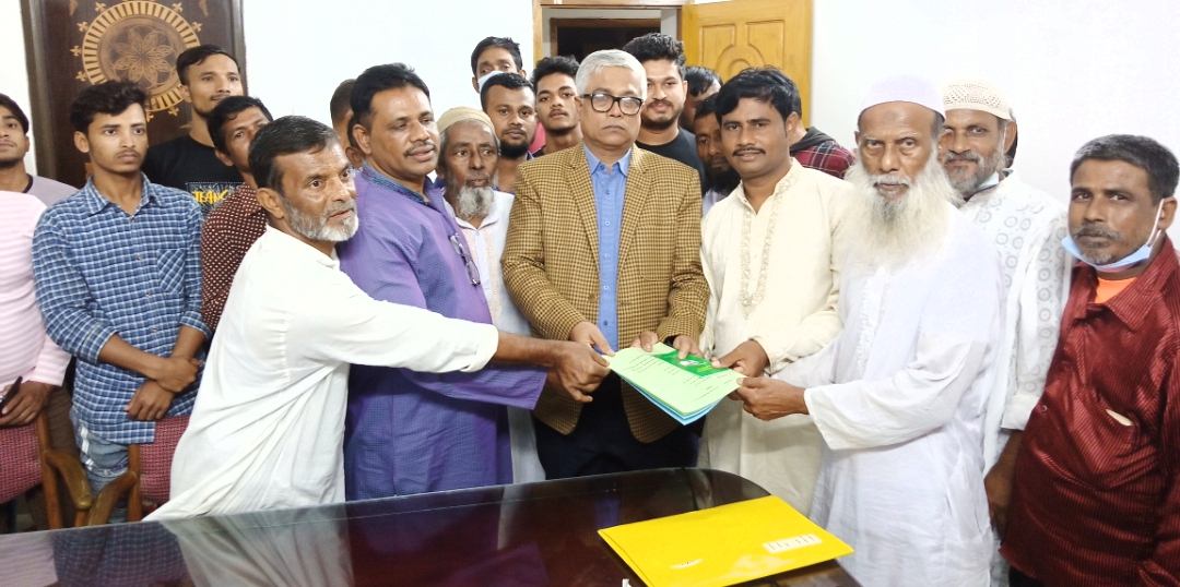 ২৩নং ওয়ার্ড কাউন্সিলর পদে মোহাম্মদ হান্নানের মনোনয়নপত্র সংগ্রহ