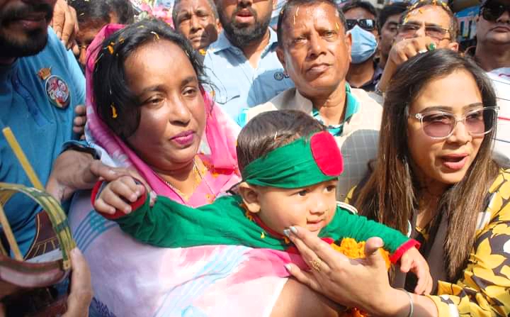 আমার আস্থা নেত্রী আর জনগনের উপর: আইভী