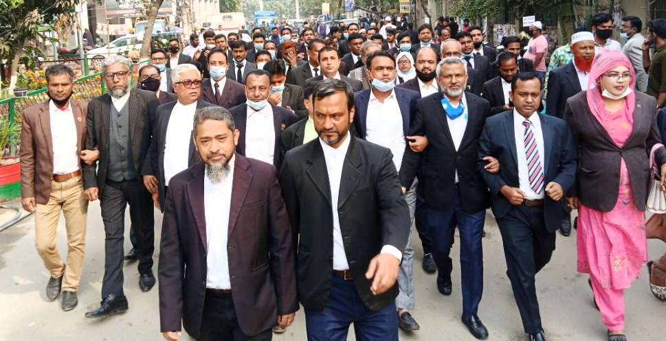 বিএনপির আইনজীবীদের প্রচারণায় খালেদা জিয়ার মুক্তি দাবি