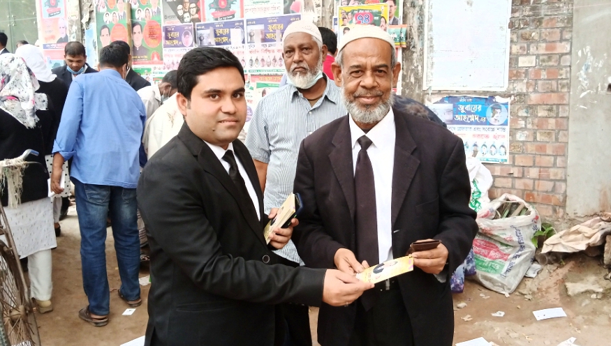 সদস্য পদে আইনজীবীদের প্রথম পছন্দ অঞ্জন দাস