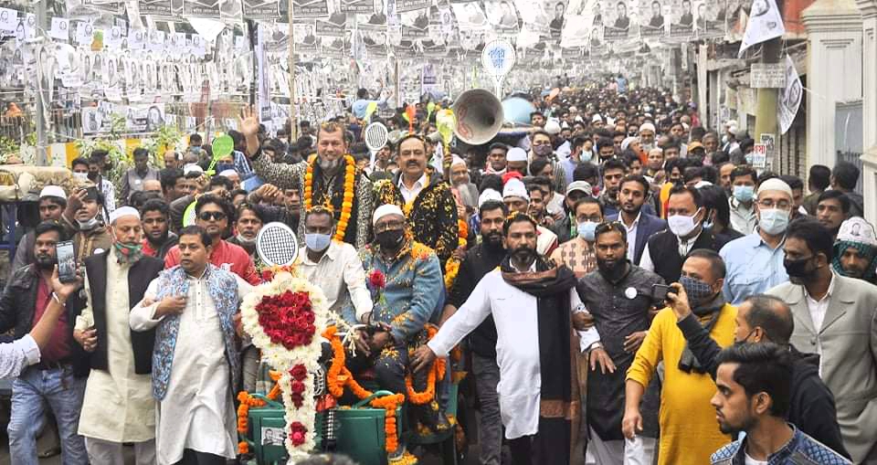 ১৬নং ওয়ার্ডে বই‌ছে ব‌্যাড‌মিন্টন প্রতি‌কের গণ‌জোয়ার