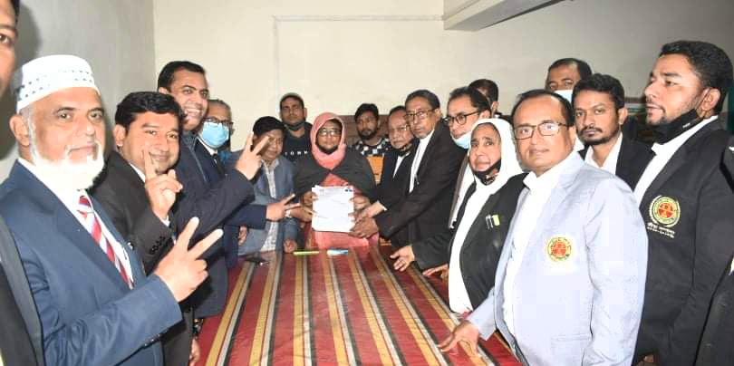 জুয়েল-রনি পরিষদের মনোনয়নপত্র জমা