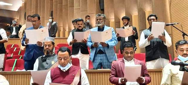 শপথ নিলেন নাসিক কাউন্সিলররা