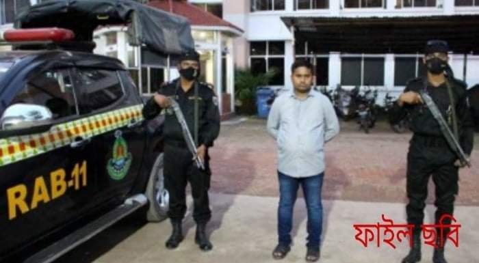 ফতুল্লার অটো চাঁদাবাজ আজিজুলের বিরুদ্ধে এসপি বরাবর অভিযোগ