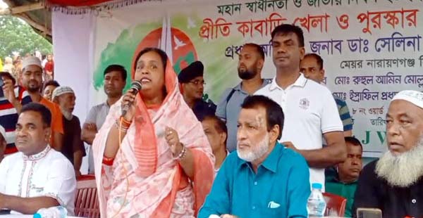 ‘রাজাকারের সন্তানকে মুক্তিযোদ্ধা বানানোর চেষ্টা করবেন না’