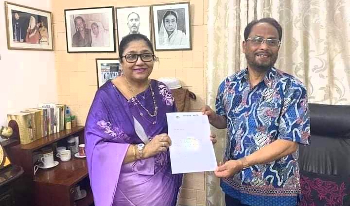 জাতীয় পার্টির প্রেসিডিয়াম সদস্য হলেন পারভীন ওসমান