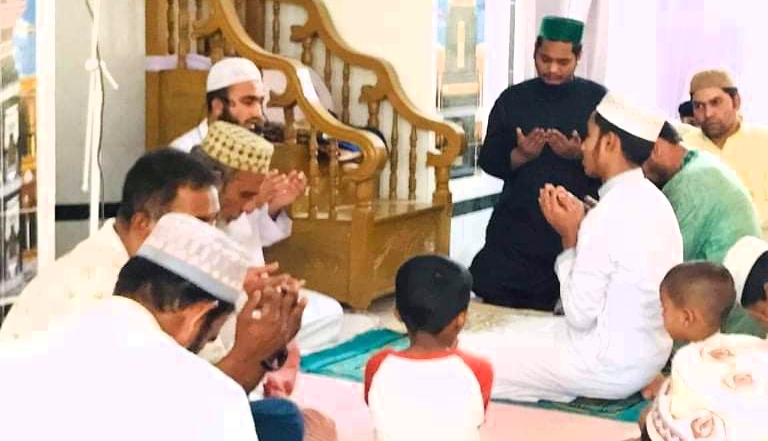 বঙ্গবন্ধুর জন্মবা‌র্ষিকী‌তে কুতুবপুরে মাদ্রাসায় কোরআন খতম ও মসজিদে মিলাদ