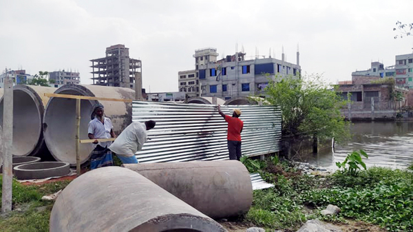 ফতুল্লায় সক্রিয় প্রতারক চক্র, থানায় জিডি