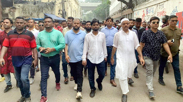 ঢাকার সমাবেশে না:গঞ্জ জেলা যুবদলের শোডাউন