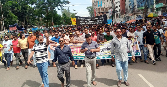 বিএনপি’র সমাবেশে মহানগর যুবদলের তাক্ লাগানো শোডাউন