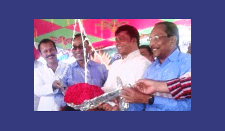 ‘পদের লোভে মুকুলও বিএনপি সাজে’ তৃণমূলে ক্ষোভ