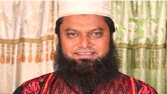 বহিষ্কার হতে পারেন পলাশ!