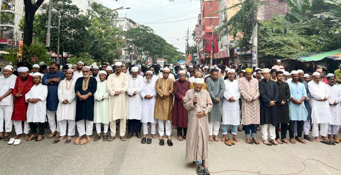 মুন্সিগঞ্জে নিহত যুবদল নেতা শাওনের গায়েবানা জানাজা অনুষ্ঠিত