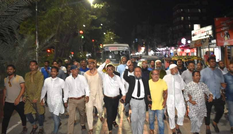 মুন্সীগঞ্জে হামলার প্রতিবাদে না:গঞ্জ মহানগর বিএনপির তাৎক্ষণিক বিক্ষোভ 