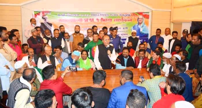 না:গঞ্জ জেলা আওয়ামীলীগের উদ্যোগে বিজয় দিবস উদযাপন 