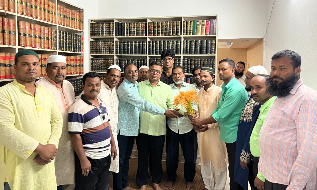 অ্যাডভোকেট সাখাওয়াতের সঙ্গে ধামগড় ইউনিয়ন বিএনপি নেতৃবৃন্দের সৌজন্য সাক্ষাৎ