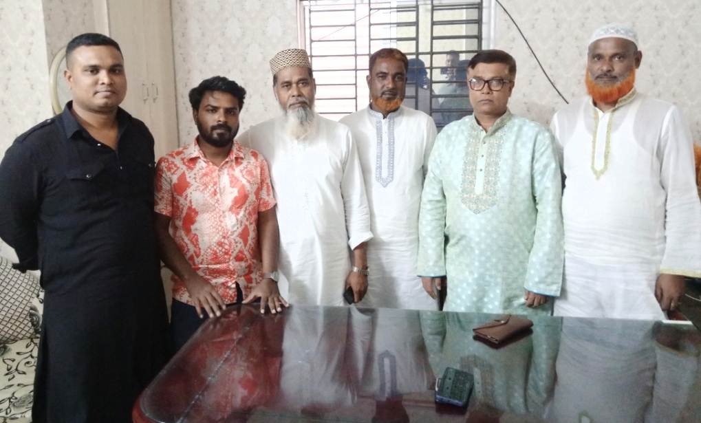 “সাখাওয়াত-টিপুর নেতৃত্বেই আস্থা” বিএনপি নেতা মনুর লিখিত বিবৃতি