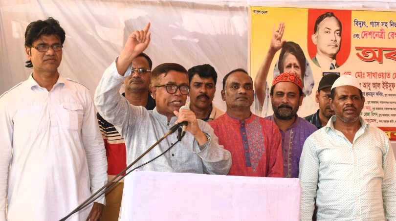 দেশের মানুষ বাজারে গিয়ে কাঁদে: সাখাওয়াত