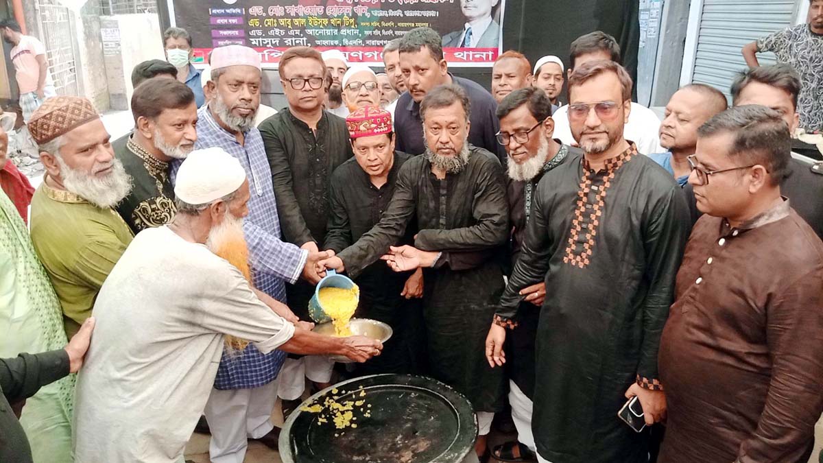 জিয়াউর রহমানের শাহাদাৎ বার্ষিকী উপলক্ষে দিনব্যাপী শতাধিক স্পটে মহানগর বিএনপির দোয়া ও খাবার বিতরণ