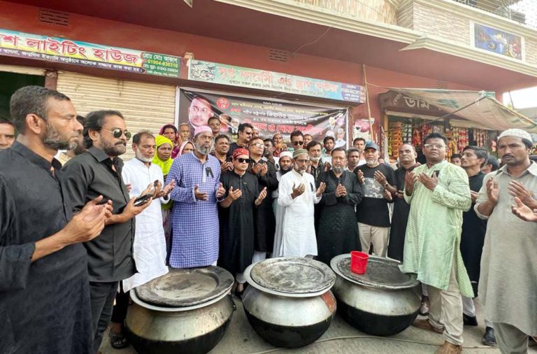 বন্দরের অর্ধশতাধীক স্থানে মহানগর বিএনপির দোয়া