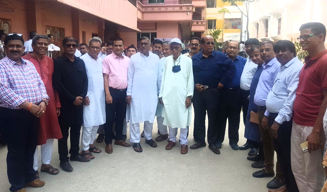 শিখন সরকারের স্বর্গিয়া মায়ের শ্রাদ্ধ অনুষ্ঠান সম্পন্ন