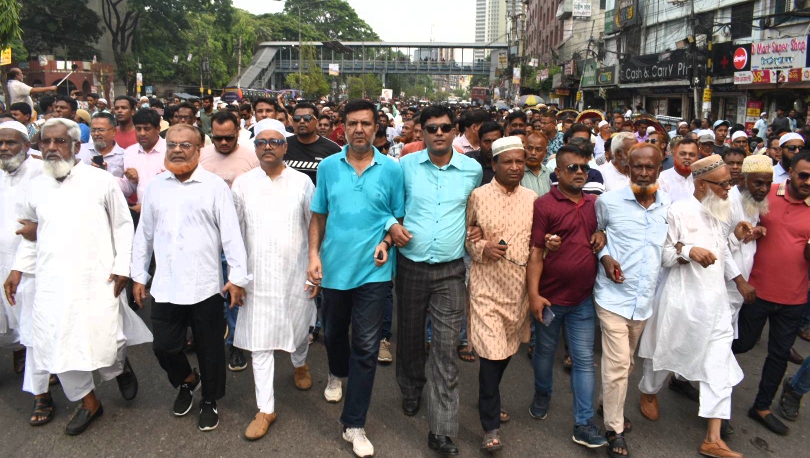 ঢাকার বিক্ষোভ সমাবেশে গিয়াসউদ্দিনের নেতৃত্বে নারায়ণগঞ্জ জেলা বিএনপির শোডাউন