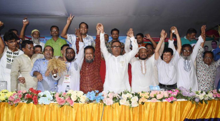 বন্দর উপজেলা বিএনপি’র সম্মেলনে সভাপতি হিরণ, সেক্রেটারি লিটন