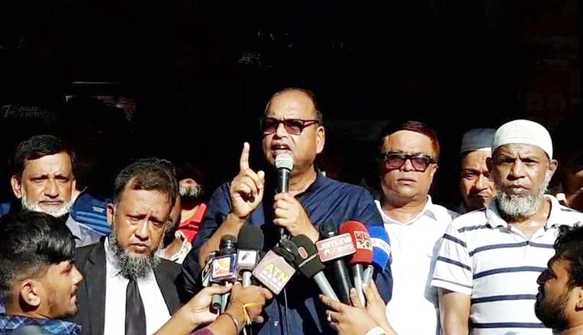 এই সরকার যেকোনো মুহূর্তে পদত্যাগ করবে: শামসুজ্জামান দুদু