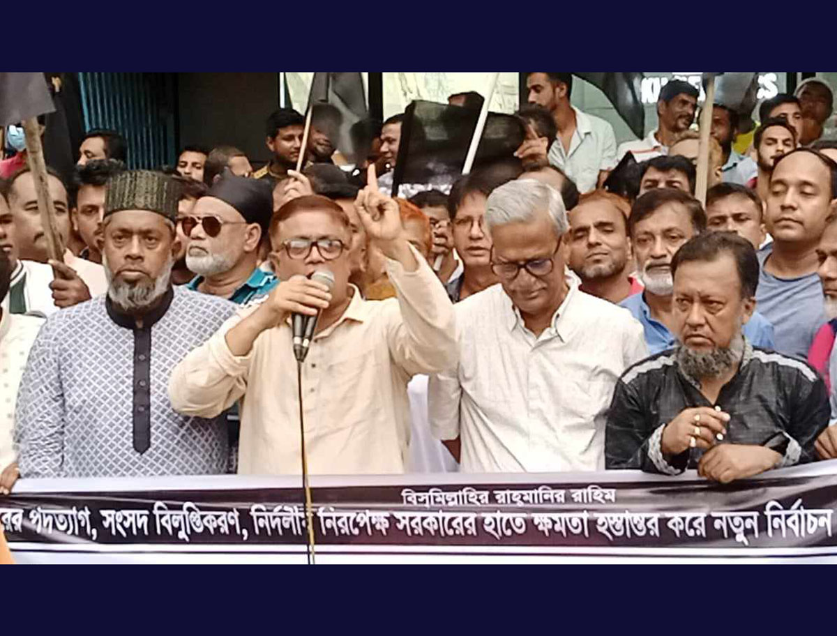 সরকারকে এক দফা দাবি মানতেই হবে: সাখাওয়াত