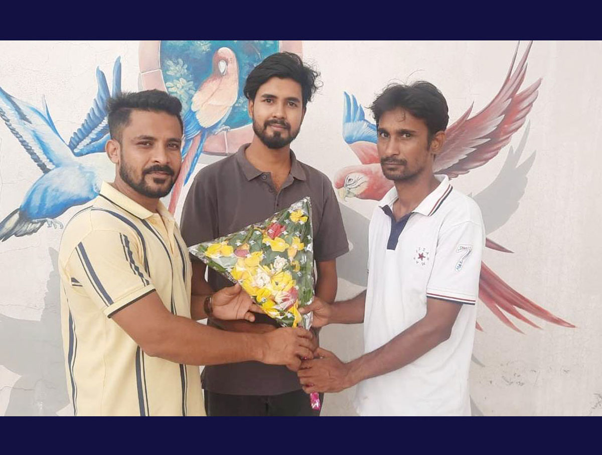 কামরুল হাসানকে নবগঠিত মুছাপুর ইউনিয়ন যুবদলের ফুলের শুভেচ্ছা