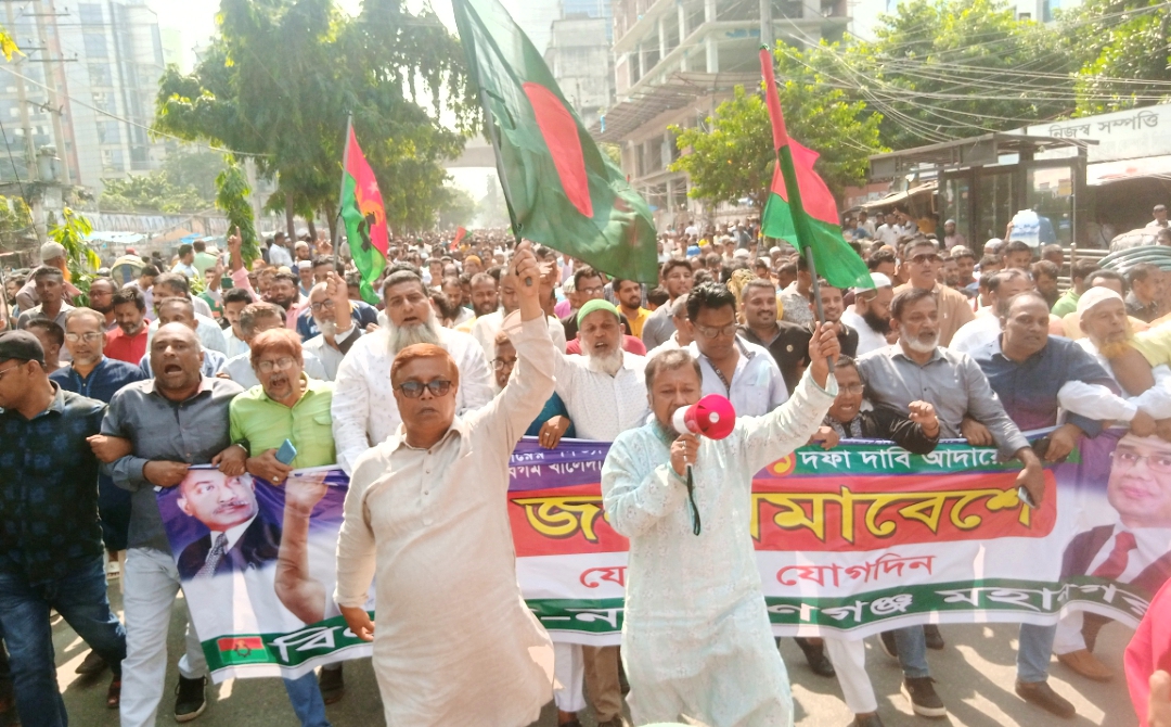 ঢাকার মহাসমাবেশে সাখাওয়াত-টিপুর নেতৃত্বে নজরকাড়া শোডাউন