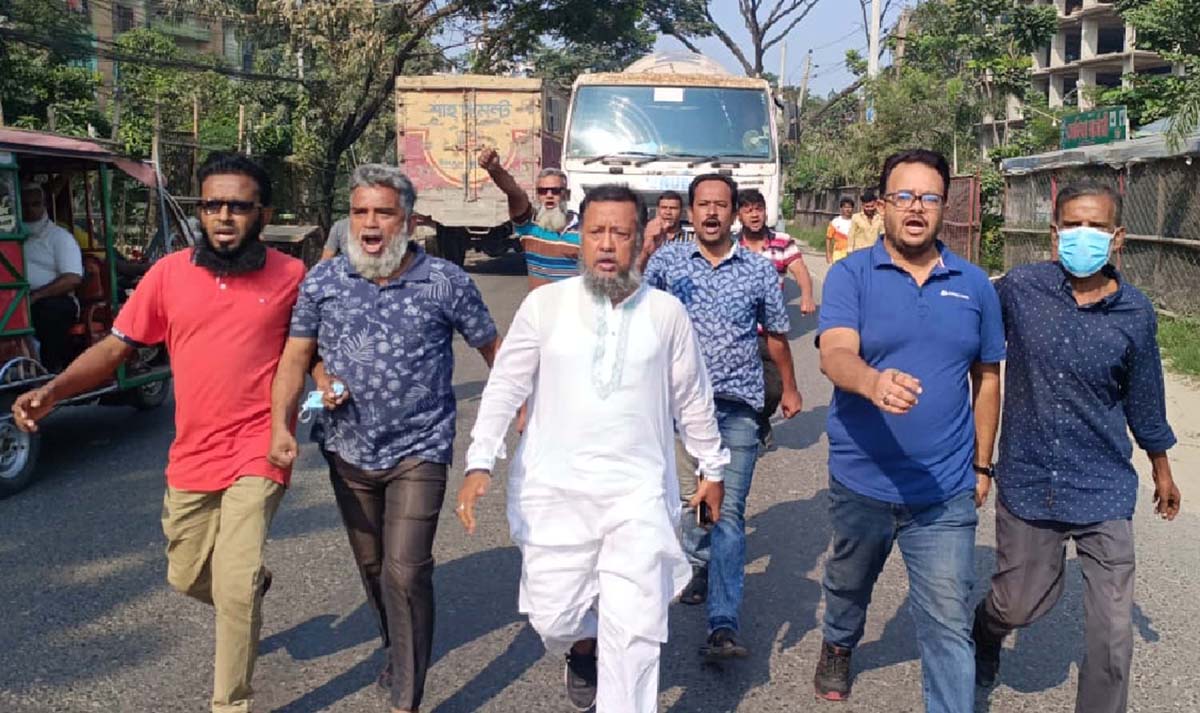 অবরোধের শেষদিনে মহানগর বিএনপির ঝটিকা মিছিল