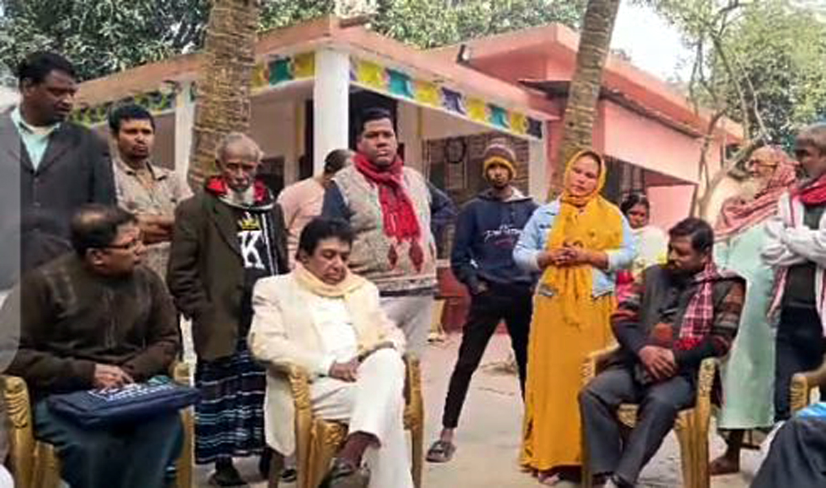 বন্দরে চুরির অপবাদে সংখ্যালঘু পরিবারে হামলা ভাংচুর