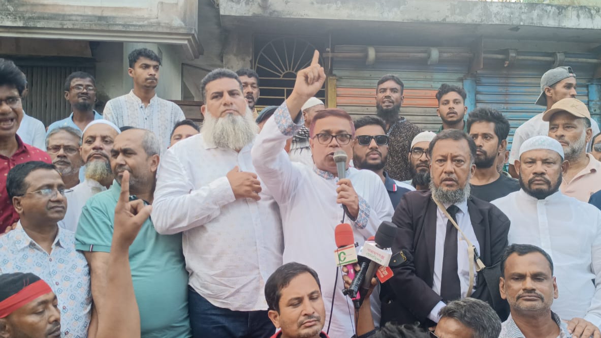 কোনো অপশক্তির কাছে মহানগর বিএনপি মাথা নত করবে না: সাখাওয়াত