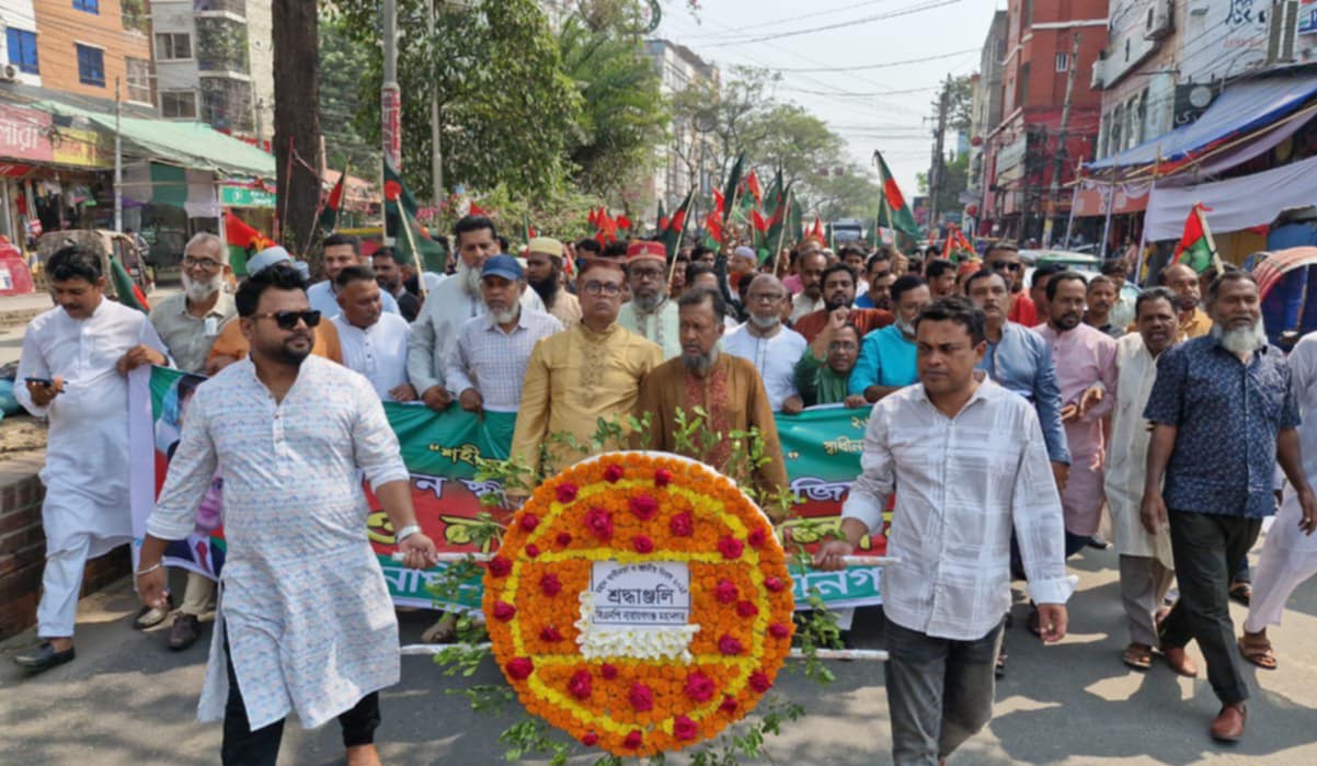 স্বাধীনতা দিবসে সাখাওয়াত-টিপুর নেতৃত্বে বর্ণাঢ্য র‍্যালি