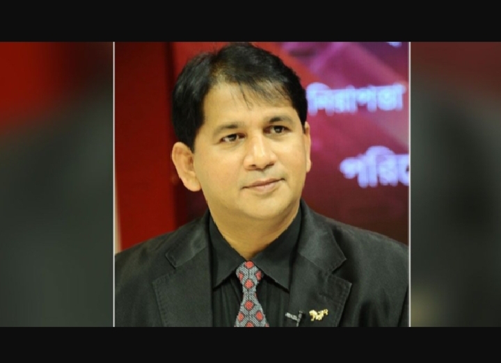 শিক্ষার্থীদের অর্থ আত্মসাতের অভিযোগে ক্যামব্রিয়ানের খায়রুল বাসার গ্রেফতার
