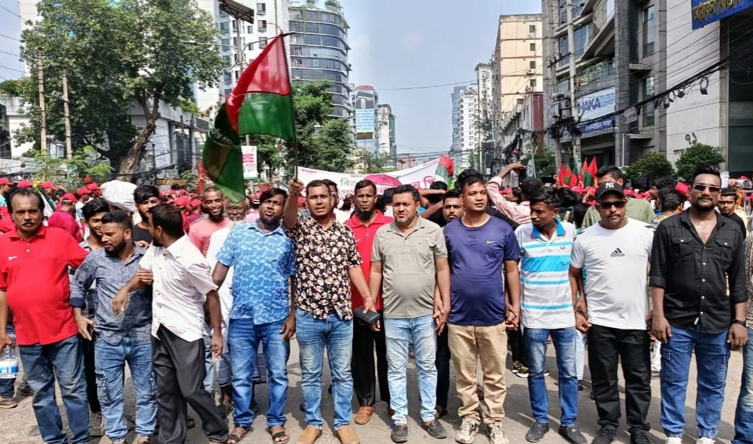 সাগর প্রধান একাই একশো