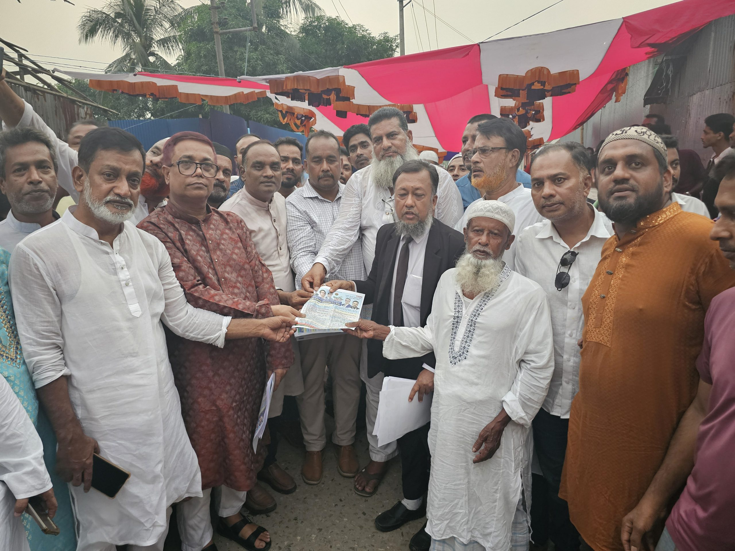 ২৬ নং ওয়ার্ড বিএনপির কর্মীসভা ও লিফলেট বিতরণ